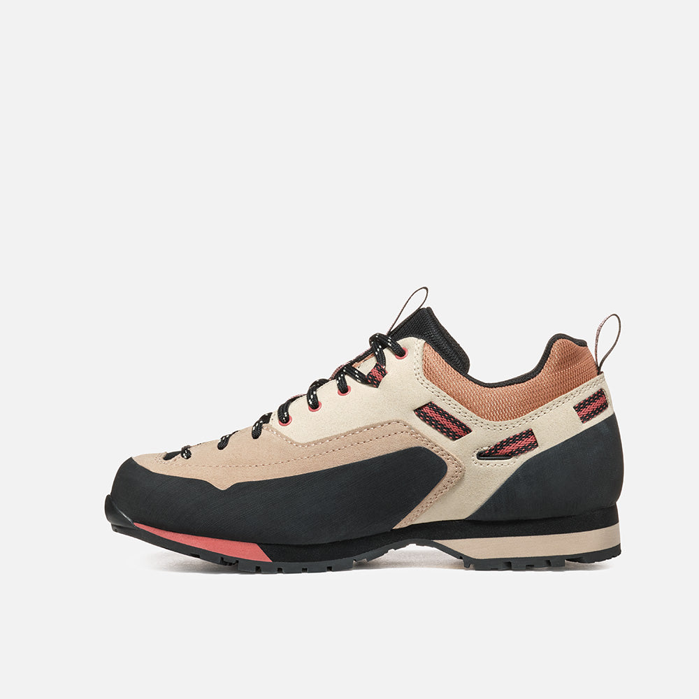 garmont-dragontail-lt-evo-scarpe-da-approach-leggere-con-suola-ad-alta-aderenza image 3