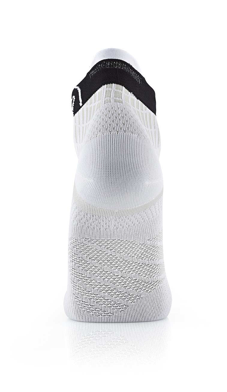 sidas-run-feel-calze-running-tecniche-bianco-nero-con-3-fasce-grip-e-striscia-ri image 4