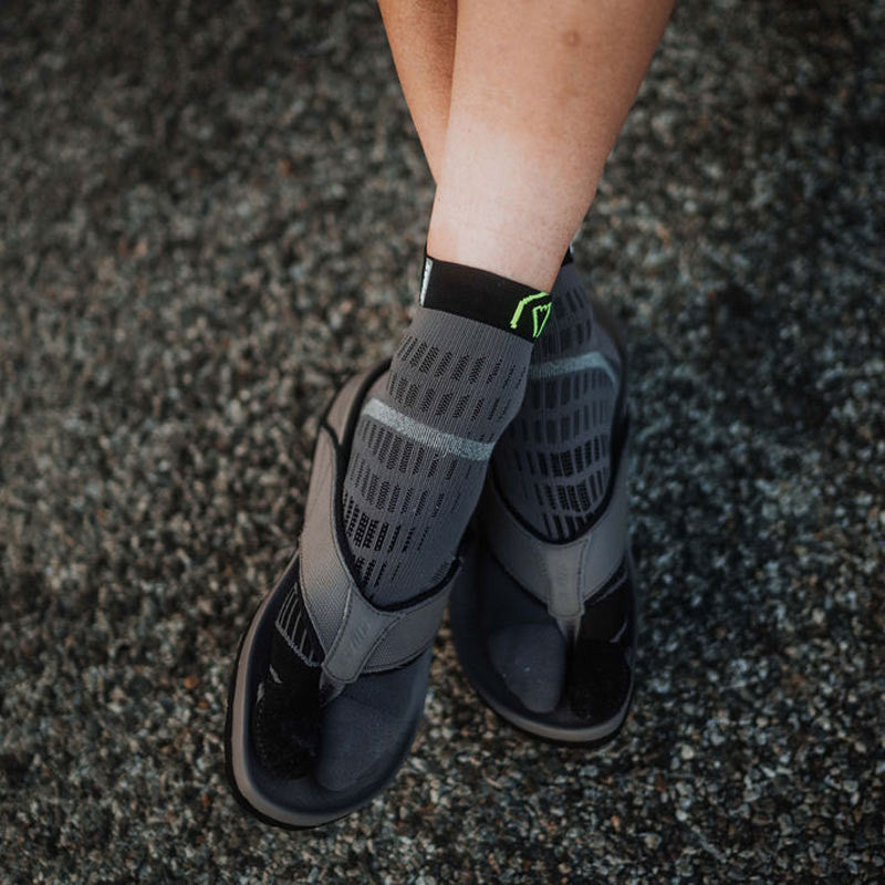 sidas-t-free-run-calzini-running-grigio-nero image 7