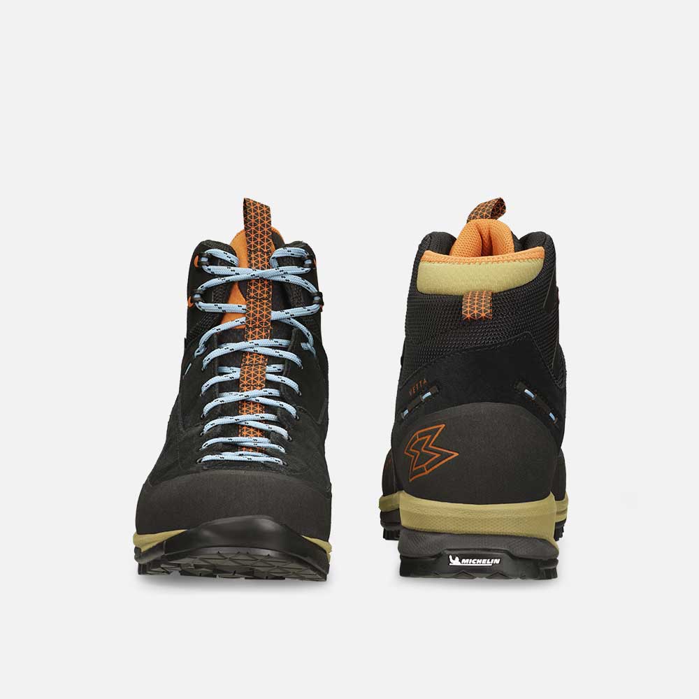 garmont-vetta-tech-gtx-black-edition-scarponi-trekking-per-vie-ferrate image 4